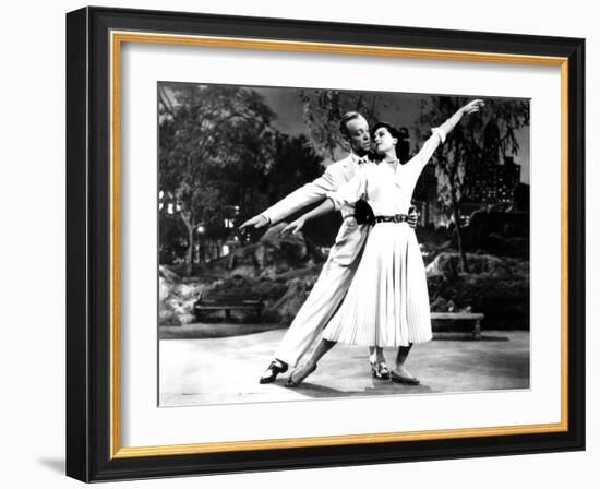 The Band Wagon, Fred Astaire, Cyd Charisse, 1953-null-Framed Photo