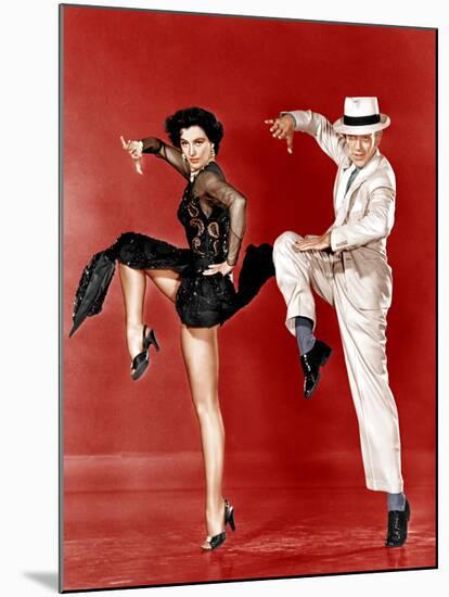 THE BAND WAGON, from left: Cyd Charisse, Fred Astaire, 1953-null-Mounted Photo