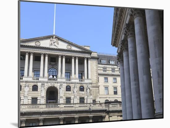 The Bank of England and Royal Exchange, Threadneedle Street, City of London, London, England, UK-Amanda Hall-Mounted Photographic Print