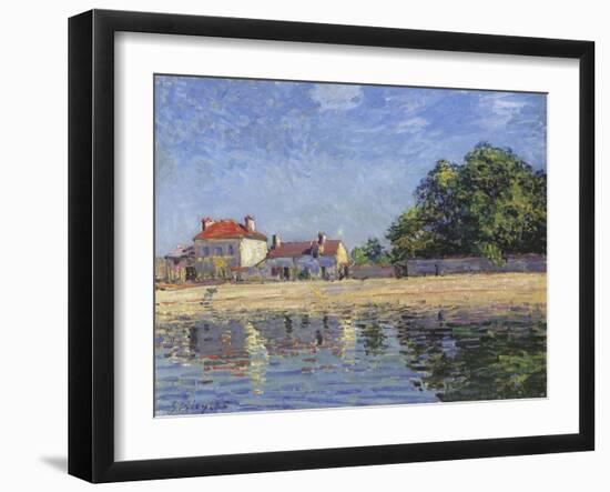 The Banks of the Loing, Saint-Mammes, 1885-Alfred Sisley-Framed Giclee Print