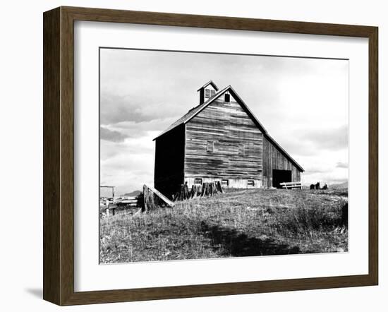 The Barn of an Older Settler-Dorothea Lange-Framed Giclee Print