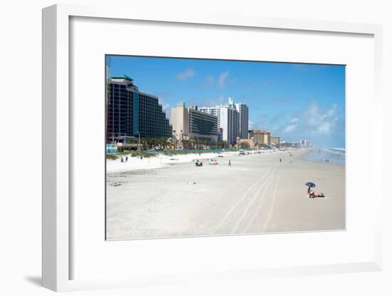 The beach at Daytona Beach, Florida, United States of America, North America-Ethel Davies-Framed Photographic Print