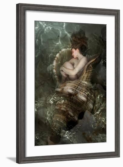 The Beautiful Girl Sleeps In A Sea Cockleshell-Lilun-Framed Art Print