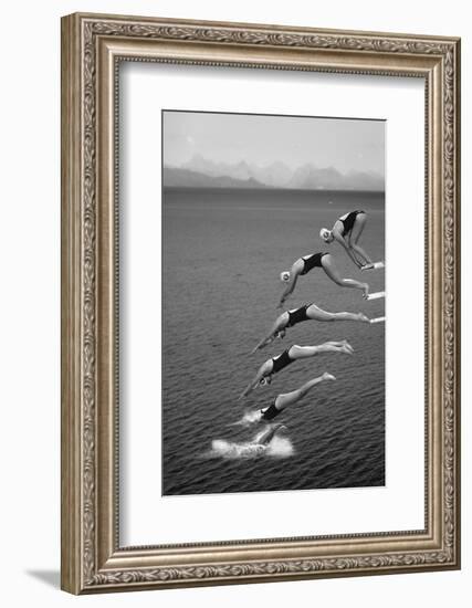 The beauty of diving-Greetje van Son-Framed Photographic Print