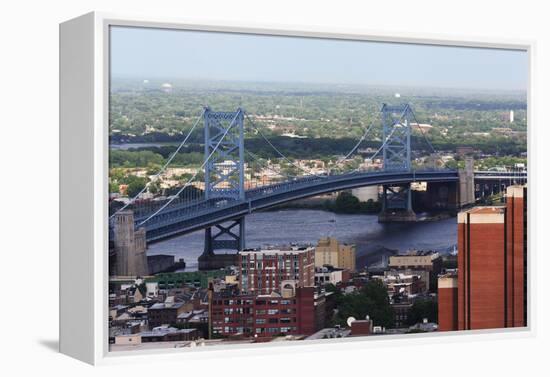 The Benjamin Franklin Bridge Crosses the Delaware River Connecting Philadelphia, Pennsylvania and C-pdb1-Framed Premier Image Canvas