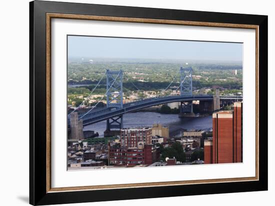 The Benjamin Franklin Bridge Crosses the Delaware River Connecting Philadelphia, Pennsylvania and C-pdb1-Framed Photographic Print