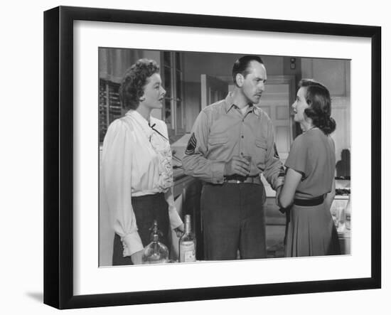 The Best Years of Our Lives, Myrna Loy, Fredric March, Teresa Wright, 1946-null-Framed Photo