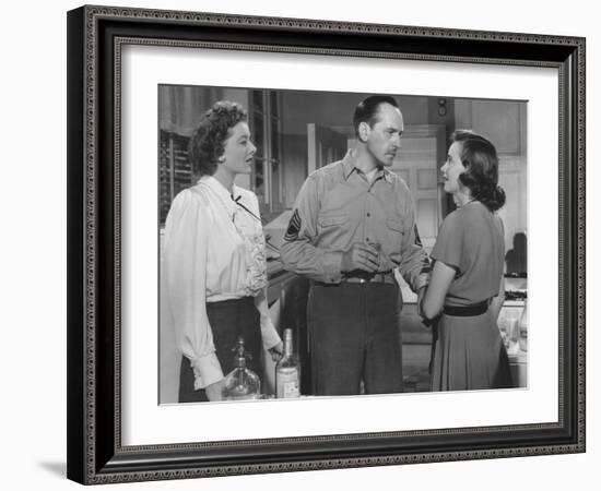 The Best Years of Our Lives, Myrna Loy, Fredric March, Teresa Wright, 1946-null-Framed Photo