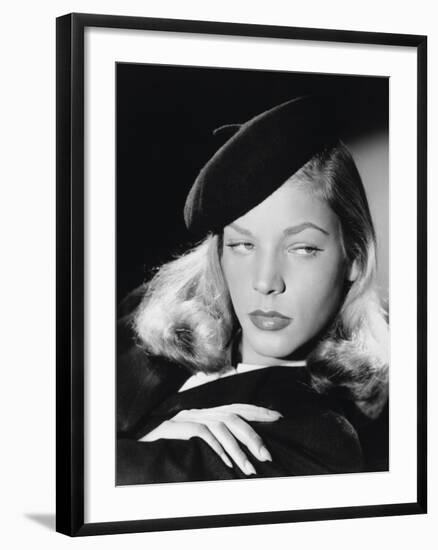 The Big Sleep, Lauren Bacall, Directed by Howard Hawks, 1946-null-Framed Photographic Print