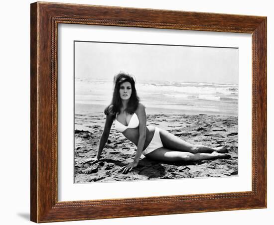 The Biggest Bundle of Them All, Raquel Welch, 1968-null-Framed Photo