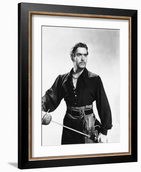 The Black Swan, Tyrone Power, 1942-null-Framed Photo