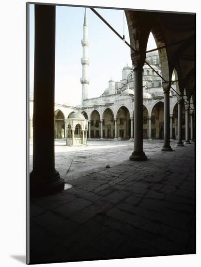 The Blue Mosque, Istanbul (Ahmet Djami)-Werner Forman-Mounted Giclee Print