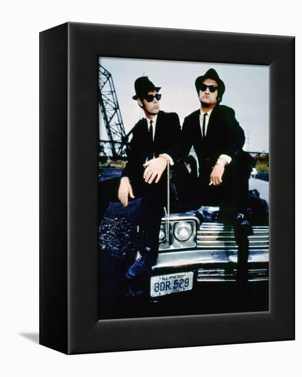 THE BLUES BROTHERS, 1980 directed by JOHN LANDIS Dan Aykroyd and John Belushi (photo)-null-Framed Stretched Canvas