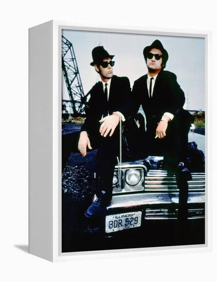 THE BLUES BROTHERS, 1980 directed by JOHN LANDIS Dan Aykroyd and John Belushi (photo)-null-Framed Stretched Canvas