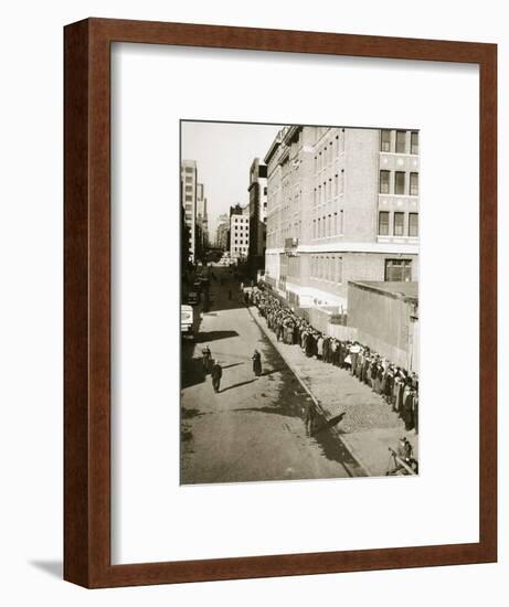 The breadline, a visible sign of poverty during the Great Depression, USA, 1930s-Unknown-Framed Photographic Print