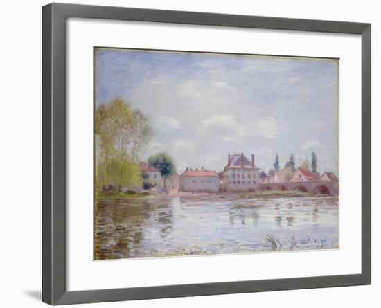 The Bridge at Moret-Sur-Loing, 1890-Alfred Sisley-Framed Giclee Print