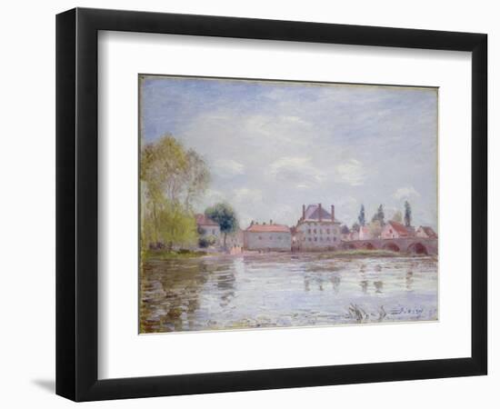 The Bridge at Moret-Sur-Loing, 1890-Alfred Sisley-Framed Giclee Print