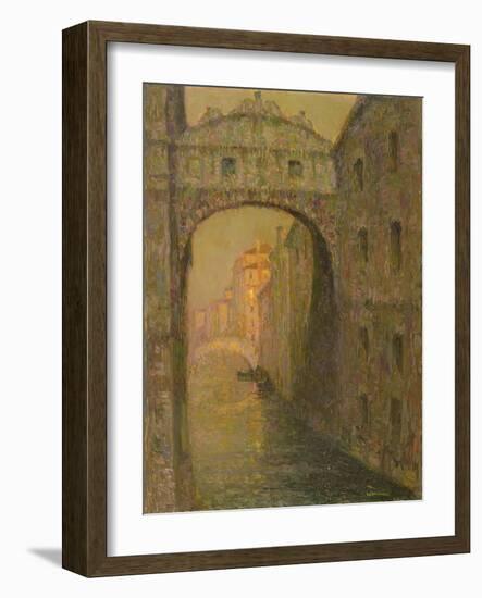 The Bridge of Sighs, Venice, C.1918 (Oil on Canvas)-Henri Eugene Augustin Le Sidaner-Framed Giclee Print