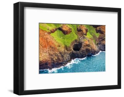 The Bright Eye Open Ceiling Sea Cave On The Na Pali Coast Kauai