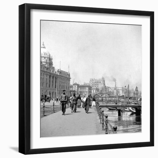 The Bund, Shanghai, China, Early 20th Century-J Dearden Holmes-Framed Photographic Print