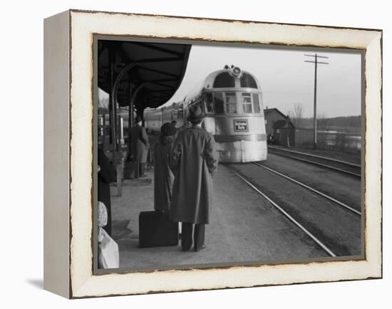 The Burlington Zephyr, East Dubuque, Illinois, c.1940-John Vachon-Framed Stretched Canvas