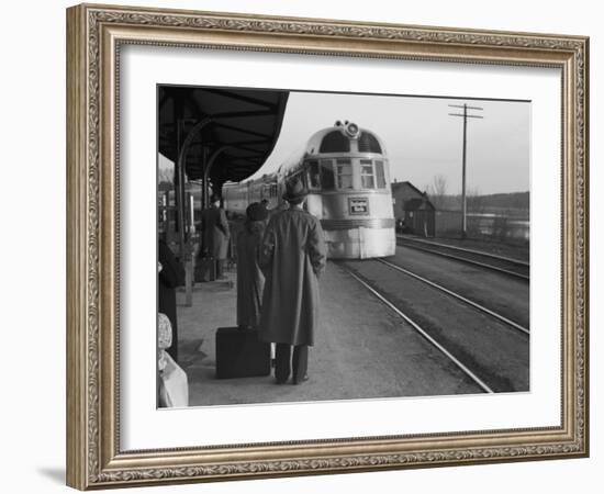 The Burlington Zephyr, East Dubuque, Illinois, c.1940-John Vachon-Framed Photo