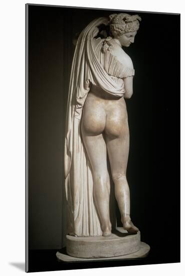 The Callipige Aphrodite, Copy of a 2nd Century BC Greek Original-Roman-Mounted Giclee Print