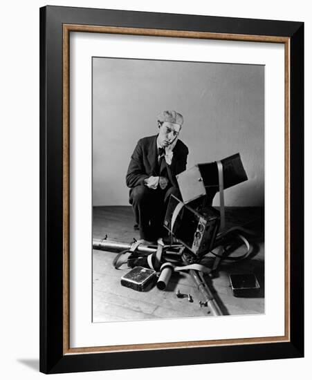 The Cameraman, 1928-null-Framed Photographic Print