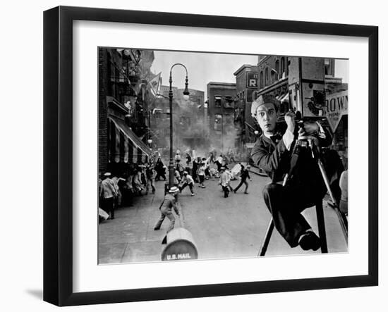 The Cameraman, 1928-null-Framed Photographic Print