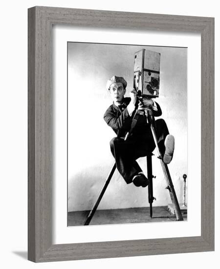 The Cameraman, Buster Keaton, 1928, Newsreel Camera-null-Framed Photo