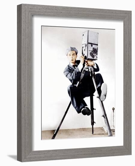 The Cameraman, Buster Keaton, 1928-null-Framed Photo