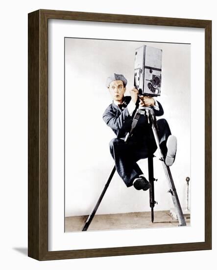 The Cameraman, Buster Keaton, 1928-null-Framed Photo