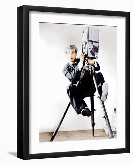 The Cameraman, Buster Keaton, 1928-null-Framed Photo