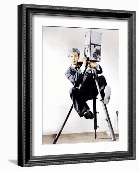 The Cameraman, Buster Keaton, 1928-null-Framed Photo