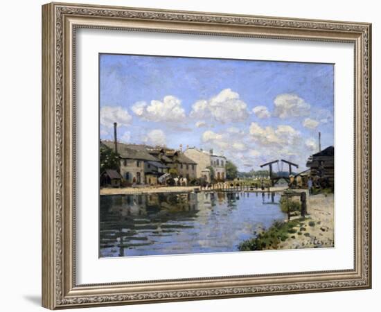 The Canal Saint-Martin, Paris, 1872-Alfred Sisley-Framed Giclee Print