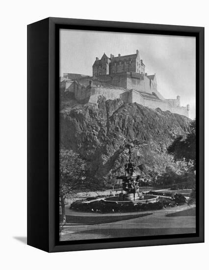 The Castle and Ross Fountain, Edinburgh, 1924-1926-Alfred Hind Robinson-Framed Premier Image Canvas