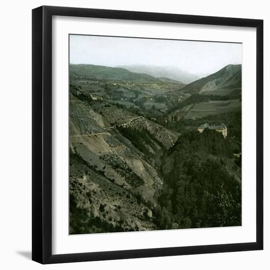 The Castle and the Motte D'Aveillans, La Motte-Les-Bains (Isère, France), around 1900-Leon, Levy et Fils-Framed Photographic Print