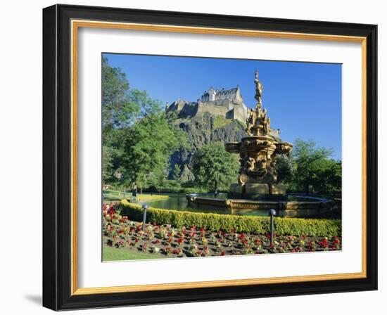 The Castle from Princes Street Gardens, Edinburgh, Lothian, Scotland, UK, Europe-Kathy Collins-Framed Photographic Print