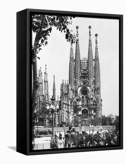 The Cathedral of the Sagrada Familia in Barcelona, 1939-null-Framed Premier Image Canvas