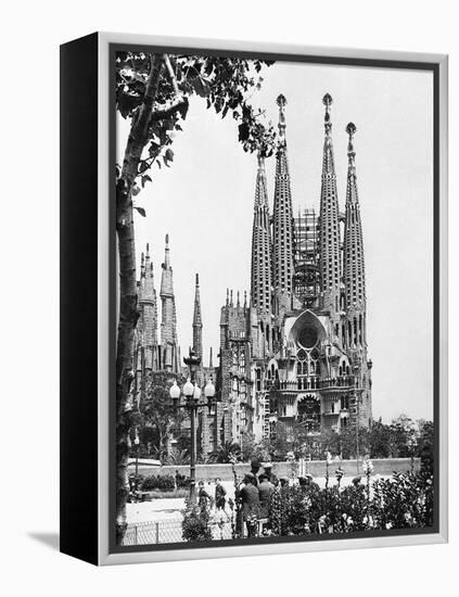 The Cathedral of the Sagrada Familia in Barcelona, 1939-null-Framed Premier Image Canvas