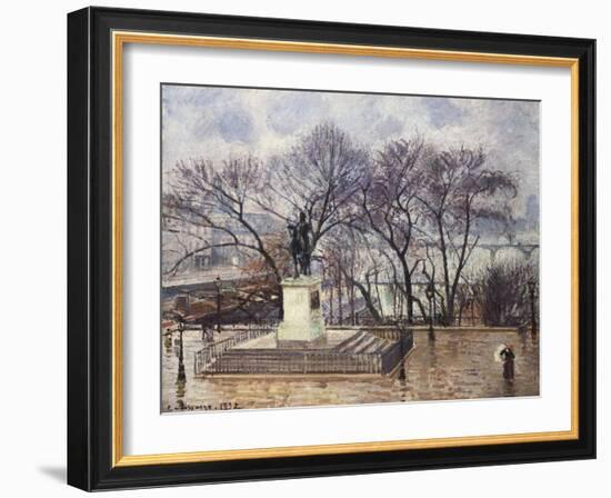 The Central Island on the Pont-Neuf, Henry IV Square, 1902-Camille Pissarro-Framed Giclee Print