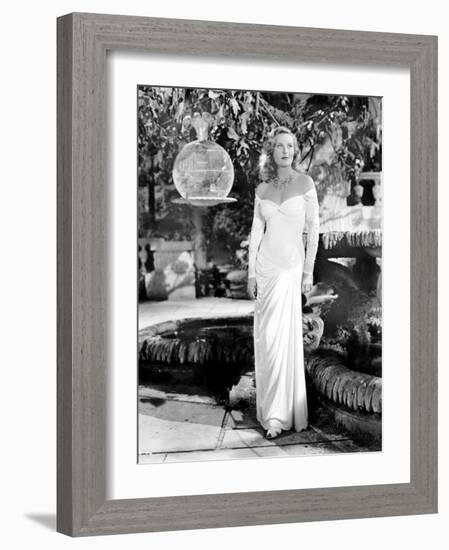 The Chase, Michele Morgan, 1946-null-Framed Photo