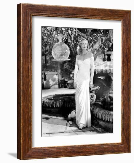 The Chase, Michele Morgan, 1946-null-Framed Photo