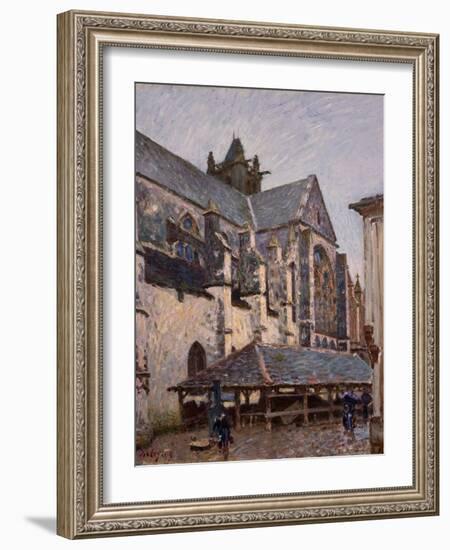 The Church at Moret in the Rain, 1894 (Oil on Canvas)-Alfred Sisley-Framed Giclee Print