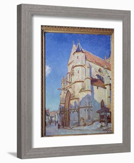 The Church of Moret, at Night in 1894, 1894 (Oil on Canvas)-Alfred Sisley-Framed Giclee Print