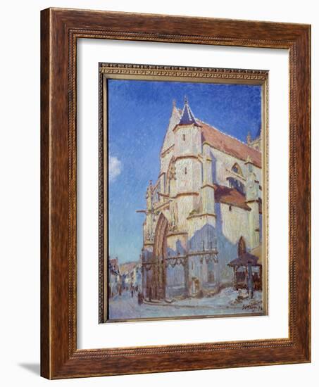 The Church of Moret, at Night in 1894, 1894 (Oil on Canvas)-Alfred Sisley-Framed Giclee Print