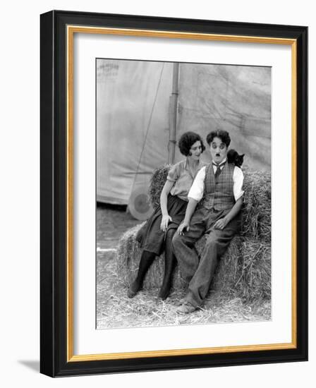 The Circus, Merna Kennedy And Charlie Chaplin, 1928-null-Framed Photo