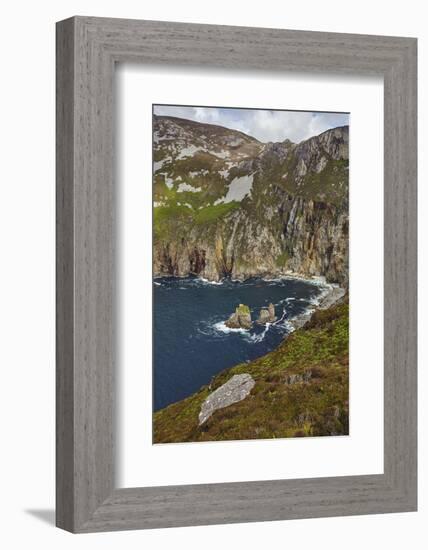 The cliffs at Slieve League, near Killybegs, County Donegal, Ulster, Republic of Ireland, Europe-Nigel Hicks-Framed Photographic Print