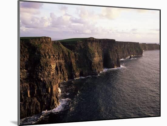 The Cliffs of Moher, County Clare, Munster, Eire (Republic of Ireland)-Roy Rainford-Mounted Photographic Print