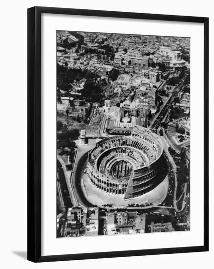 The Colosseum in Rome-Bettmann-Framed Photographic Print